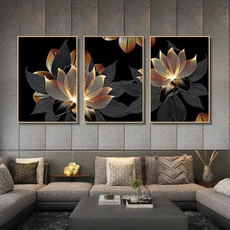 WALL DECOR